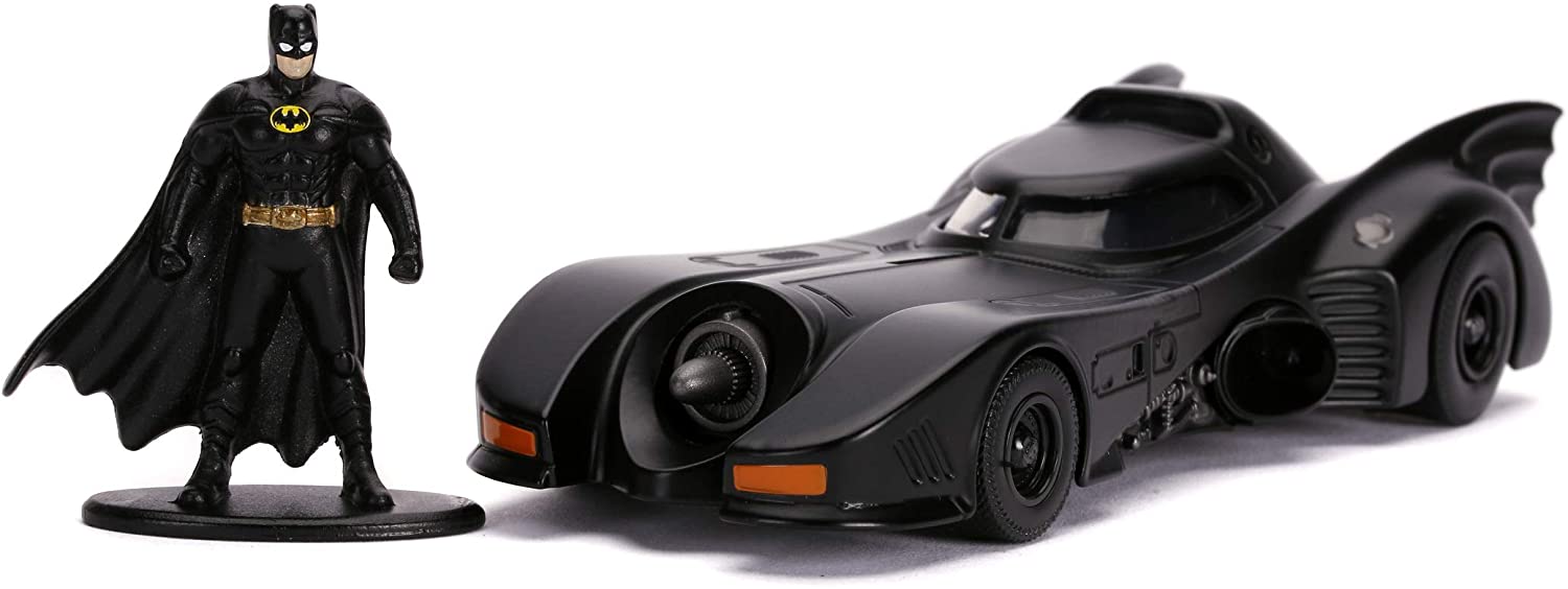 BATMOVIL METAL 1:32 CON FIGURA 1989